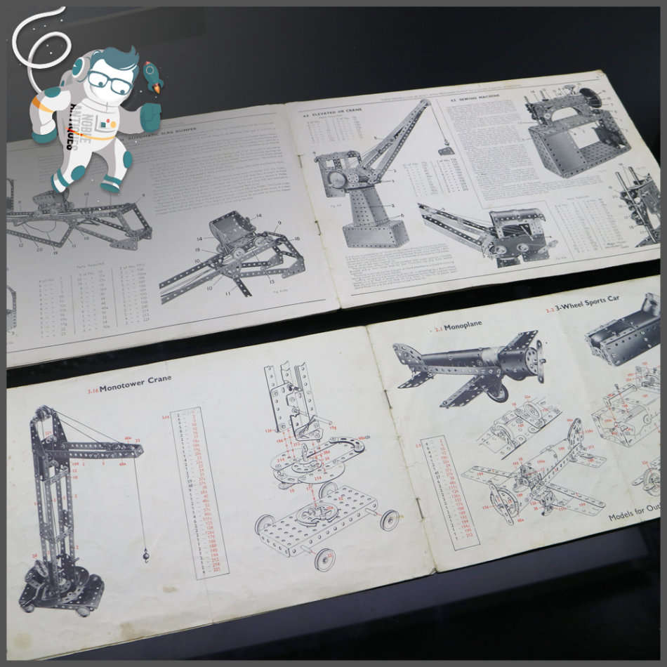 Original Vintage Meccano Parts and Highly Detailed Plan Booklets!!!