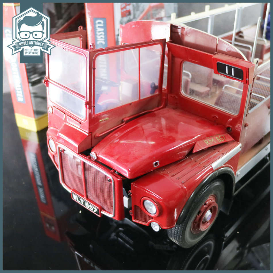 MASSIVE Classic Routemaster Scale 1:12 UK Die Cast Metal Bus (Unfinished) Over 700mm!!!