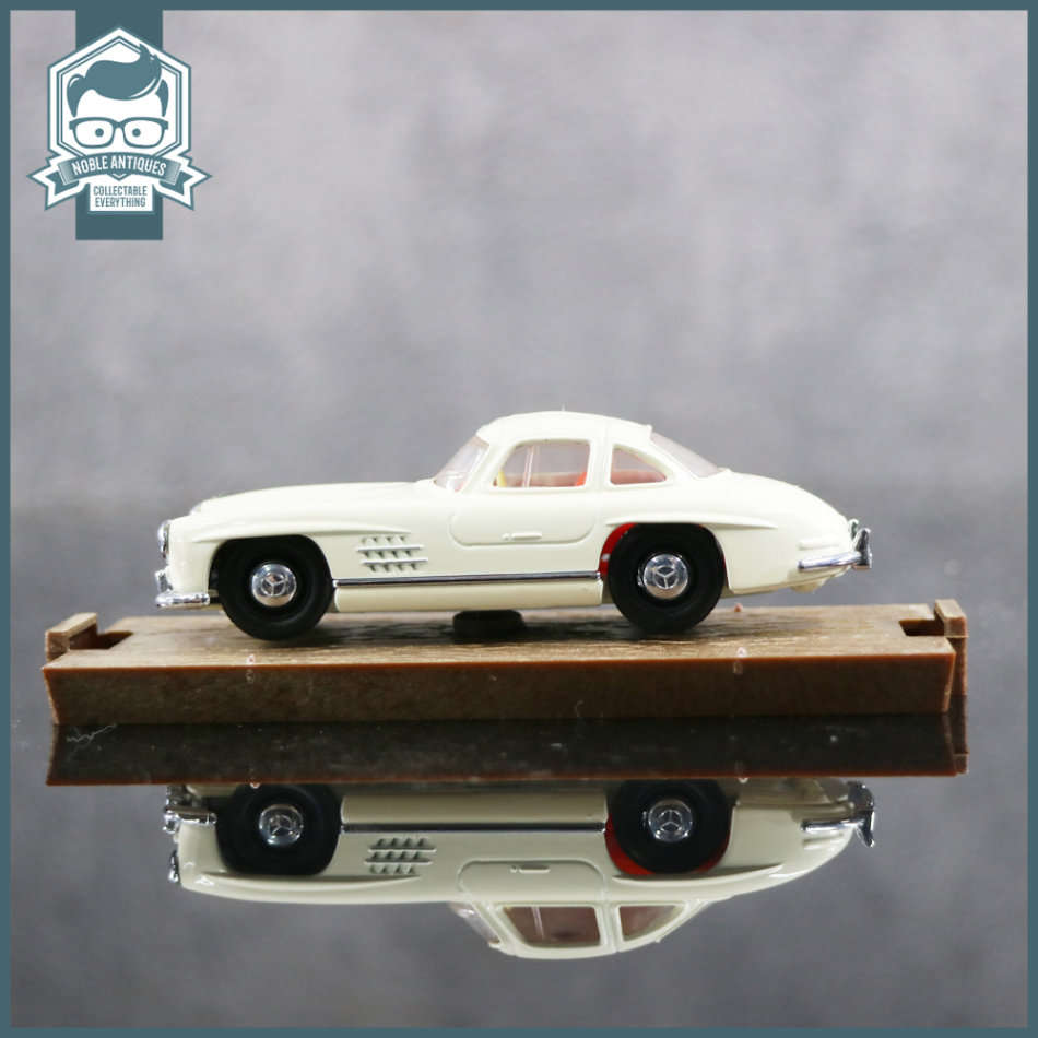 Brumm Cased Die Cast Metal Vintage Mercedes Benz 300SL!!!