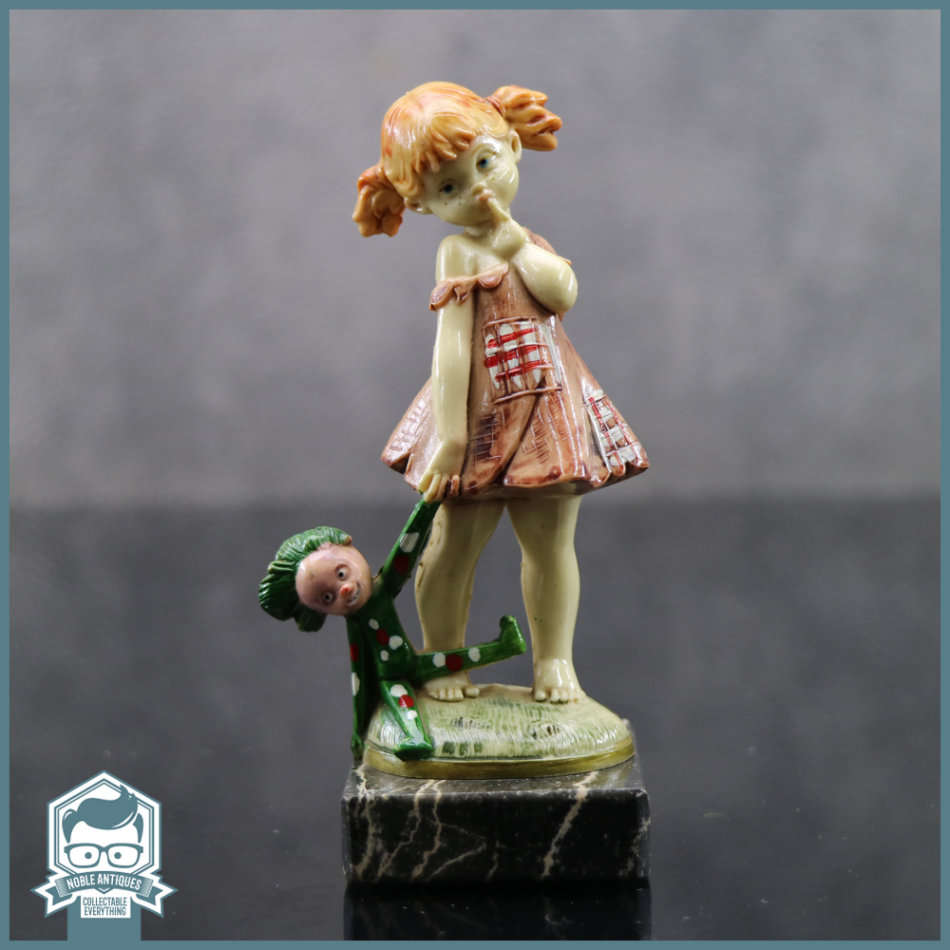 Original Italian Depose Figurine on Marble Base!!!