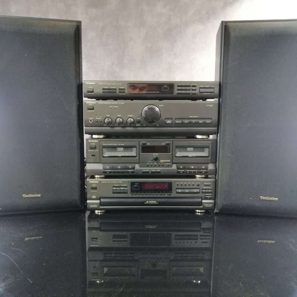 LARGE Original Working Technics Hi-Fi System!!! Very Good Condition!!!