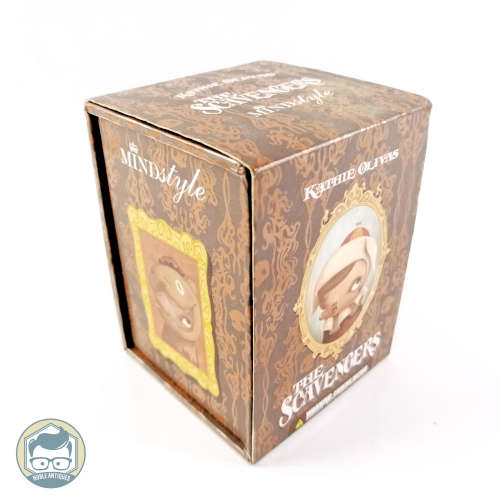 Original Boxed Kathie Olivas The Scavengers Figurine!!!