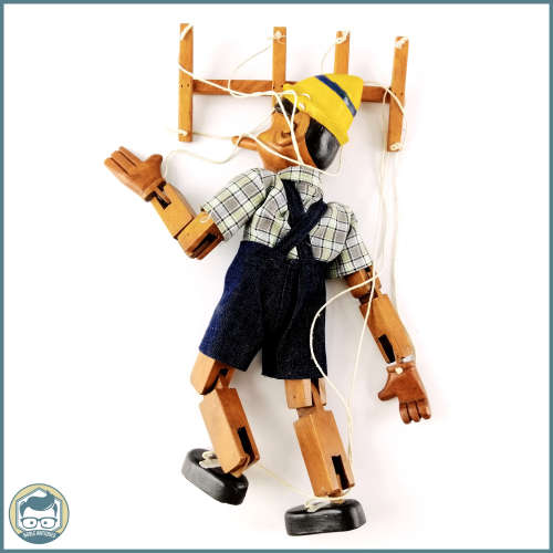 Detailed Hand Carved Articulated Wood Pinocchio Puppet!!! 40cm Tall