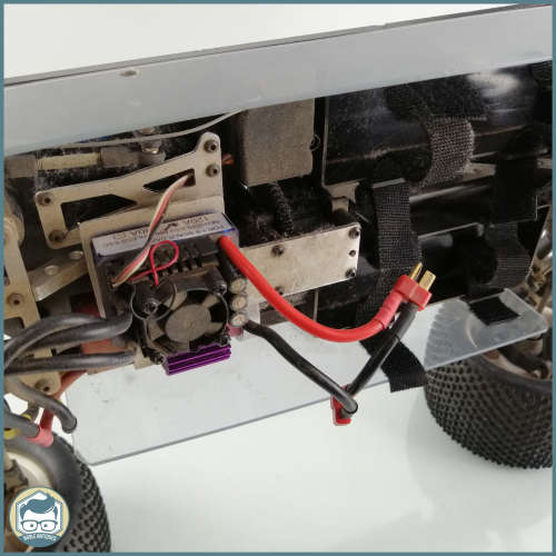 SUPER COOL!!! MASSIVE Boxed 1/8 Scale 4WD Nitro Powered VRX-1 Truggy!!! Not Tested!!! 600mm!!!