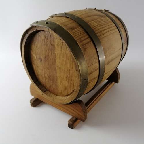 Large Wood And Brass Barrel Bar Display!!!