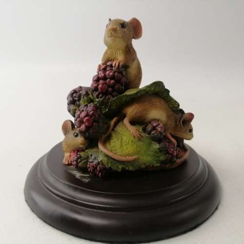 RARE!!! Numbered Feathers Of Knysna Mulberry Mice!!! 1610/5000