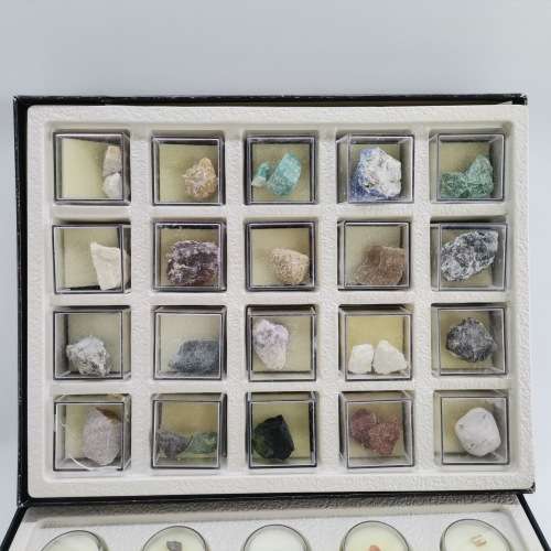 Large Boxed Collection Of Polished Gemstones and Rock - Bid for all!!!