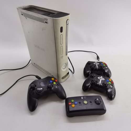 Original XBOX 360 Parts Collection, Console Works, CD Not Opening!!!