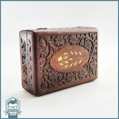 Vintage Highly Decorative Rosewood and Mother of Pearl Inlay Trinket/Jewelry Box!!!