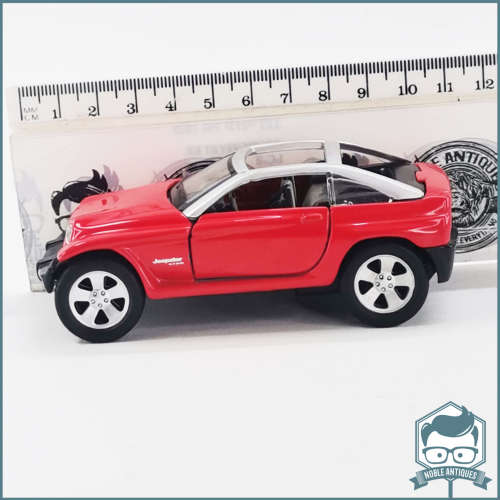 Jeep Jeepster Die cast Metal 4x4 Scale 1:38!!!