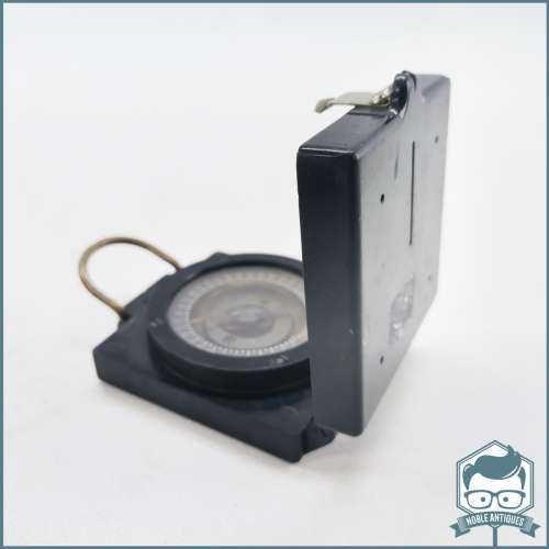 Original WWII TG. Co MARK1 Magnetic Compass!!!