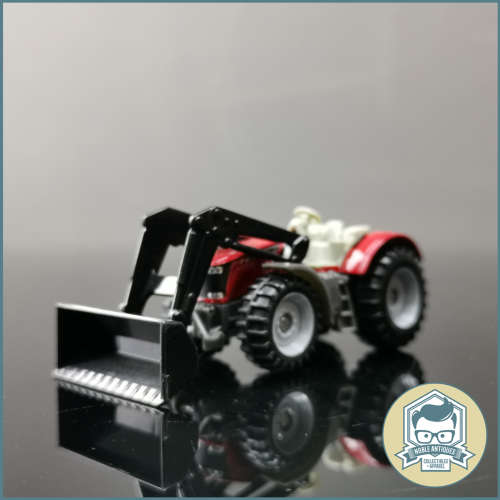 Die Cast Metal Massey Ferguson Tractor with frontloader!!!