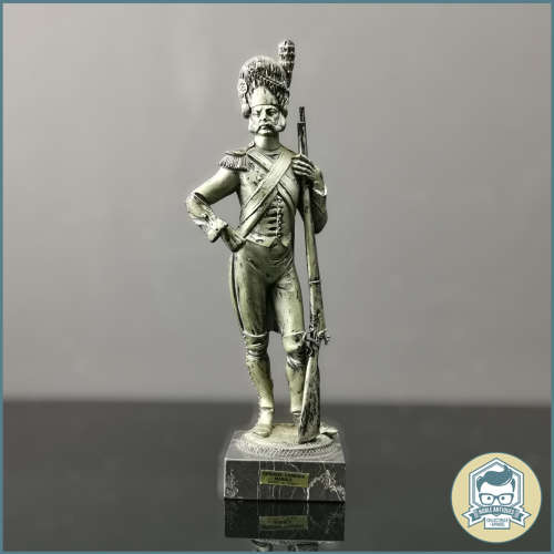 Vintage Napoleon Old Guard Soldier Statue - 350mm Tall!!!