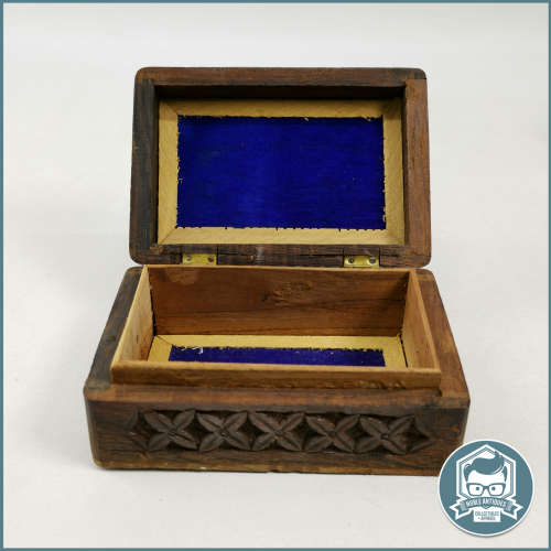 Vintage Sheesham Wood and Bone Inlay Trinket Box!!!
