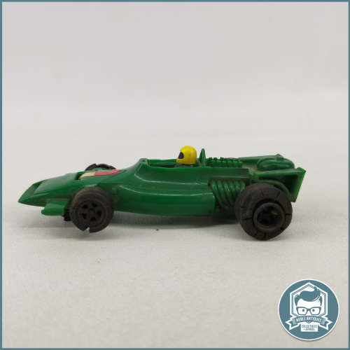 Vintage SCALEXTRIC C051 BRM P160 Green YARDLEY Slot Car!!