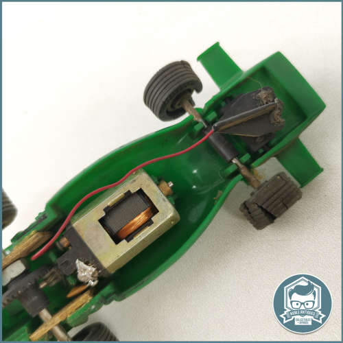 Vintage SCALEXTRIC C051 BRM P160 Green YARDLEY Slot Car!!