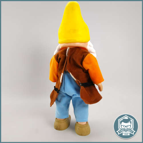 Large Vintage Simba Snow White Dwarf Articulated Doll!!!