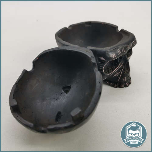 Black Cast Skull Ashtray - 110mm!!!
