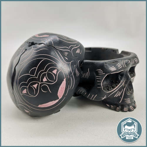 Black Cast Skull Ashtray - 110mm!!!