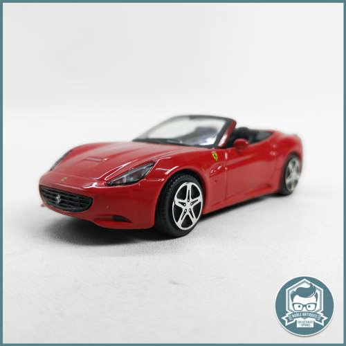 Die Cast Metal Bburago Ferrari California Convertible!!!
