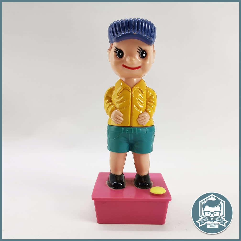 Vintage 1990 WEE WEE WATER BOY SQUIRTER NOVELTY TOY!!!