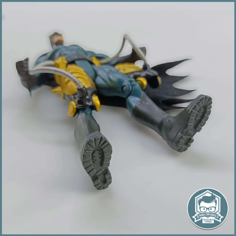 Vintage Batman 2003 Mattel DC Comics Blue black with leg braces Cloth Action Figure!!!!