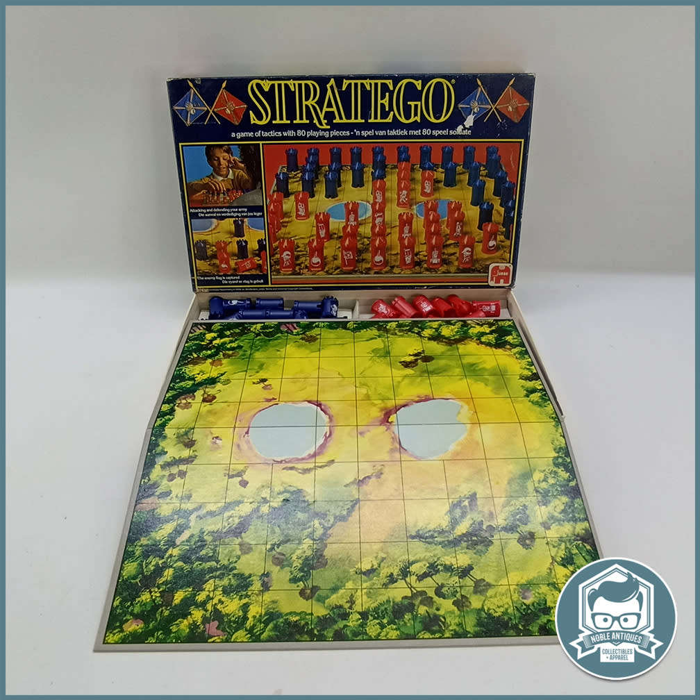 VINTAGE STRATEGO BOARD Game - Complete!!!