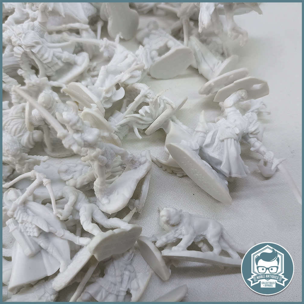 MASSIVE Original REAPER Miniatures Figurine Collection - Unpainted, Bid For All!!!