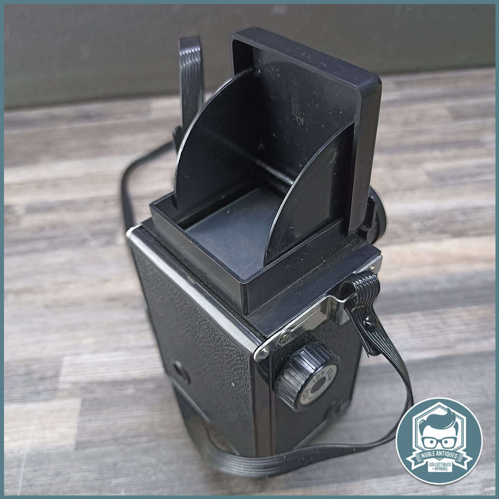 Vintage Plastic BEDFORDFLEX DOUBLE-LENS REFLEX CAMERA - circa 1960's!!!