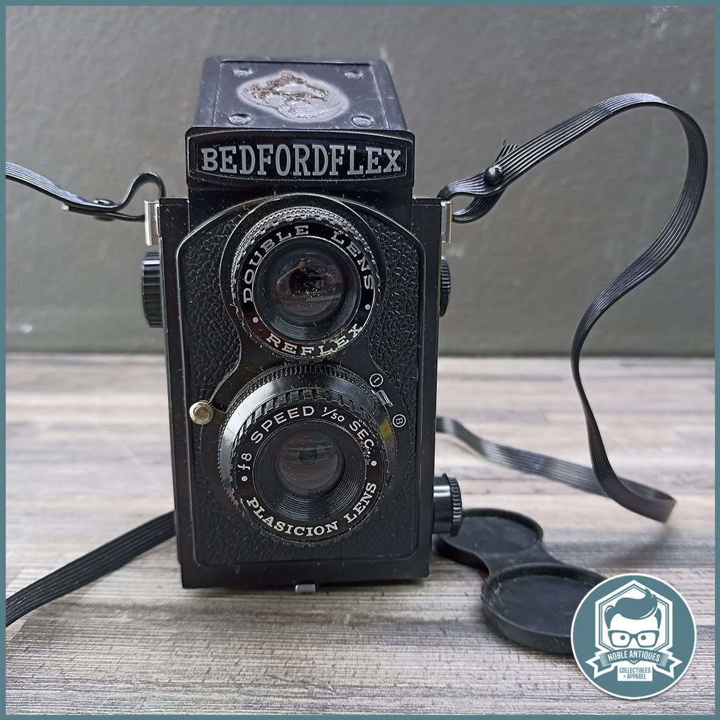 Vintage Plastic BEDFORDFLEX DOUBLE-LENS REFLEX CAMERA - circa 1960's!!!