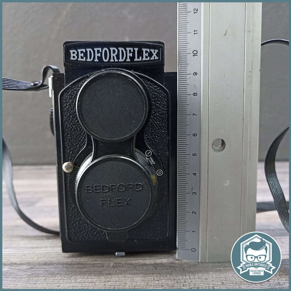 Vintage Plastic BEDFORDFLEX DOUBLE-LENS REFLEX CAMERA - circa 1960's!!!