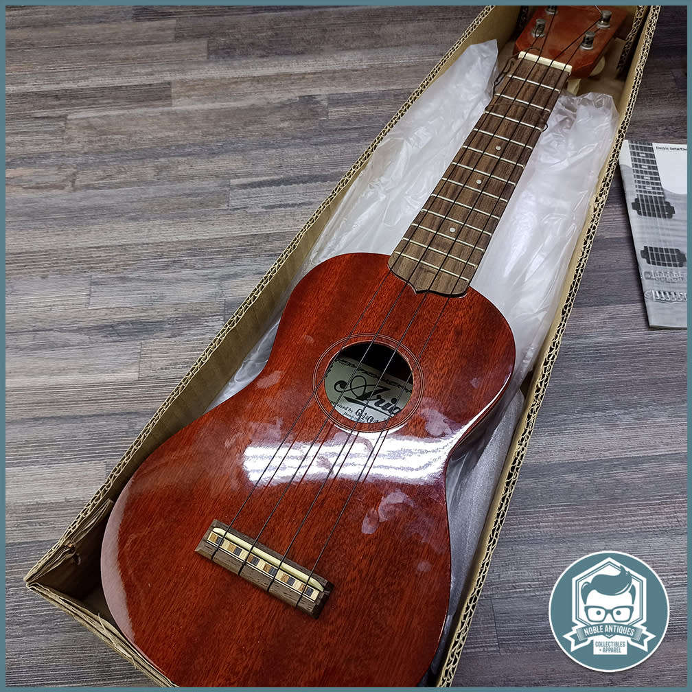 Original Boxed Aria Wood Ukulele - Like New!!!