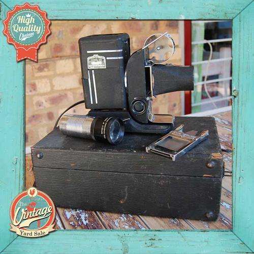 1940'S SVE Tri-Purpose Projector Model DD in oiginal case