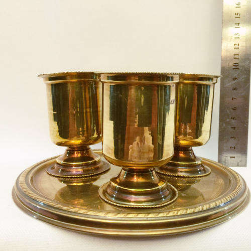 VINTAGE BRASS DRINKS SET WITH SERVING TRAY