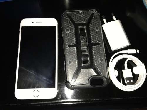 Apple iPhone 6 16GB Silver + Cover