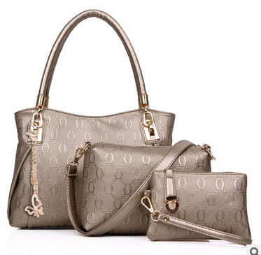 3 pieces elegant fashion handbags. Golden color. Stock in ZA