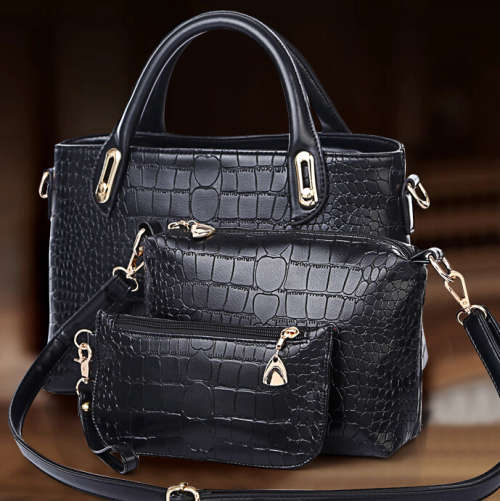 3 pieces set crocodile pattern handbag. Black color. Stock in ZA