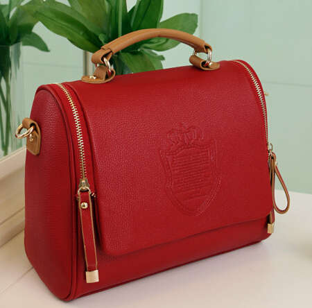 England style retro handbag with strape. Maroon color, Stock in ZA