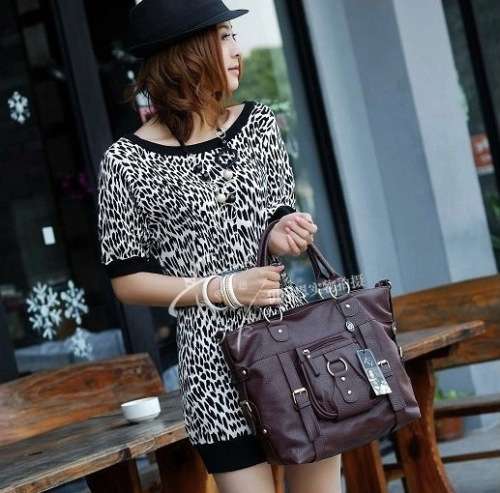 Clearance price for Big handbag, coffee color, stock in ZA