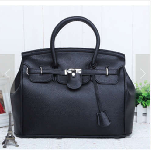 Black color lady big bag with lock, shipping R30