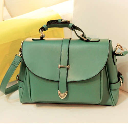 Retro classic message lady bag. lake green color. Shipping R30