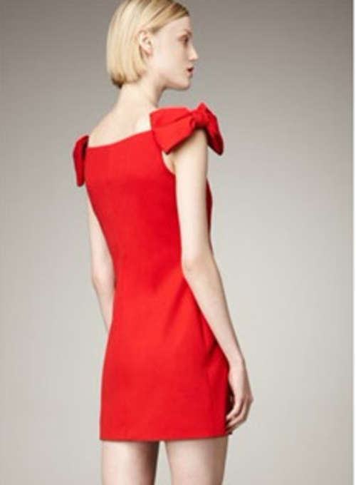 Bow off the shoulder dress. Red color. Size 30, 32, 34. Shipping fee R30