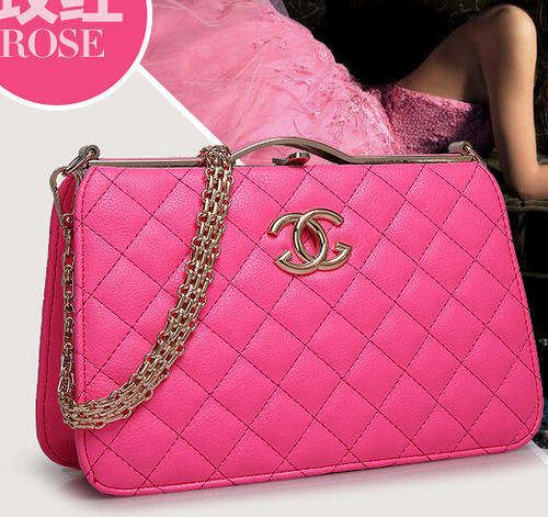 Elegant famous design wild match handbag. Rose color. Shipping fee R30