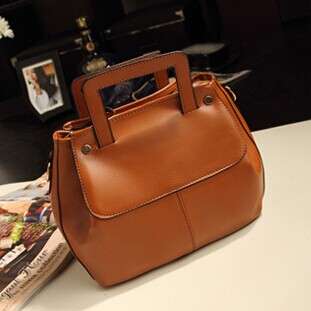 Retro fresh lady  shoulder bag. Brown color. Shipping fee R30