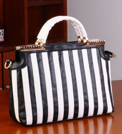 Classic pattern elegant ladies handbag. Stock in ZA