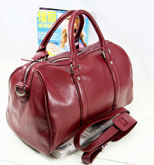 Chilli stars love very large size ladies handbag. Wine color. Stock in ZA