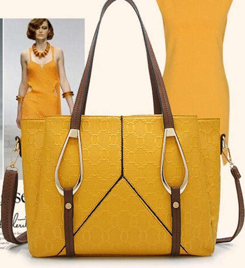 Wild use 3 layers elegant handbag with strape. Yellowcolor.