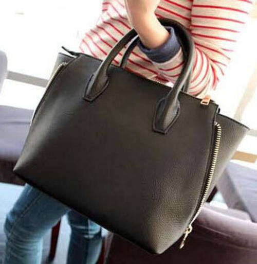 Classic large size ladies handbag. Stock in ZA