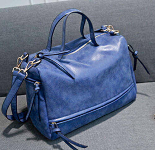 Chamois motor bag, large capacity. Blue color. Stock in ZA