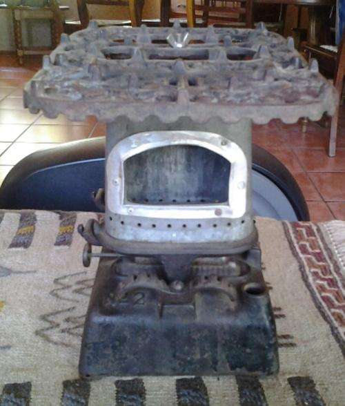 ANTIQUE BEATRICE STOVE!!! height 27cm